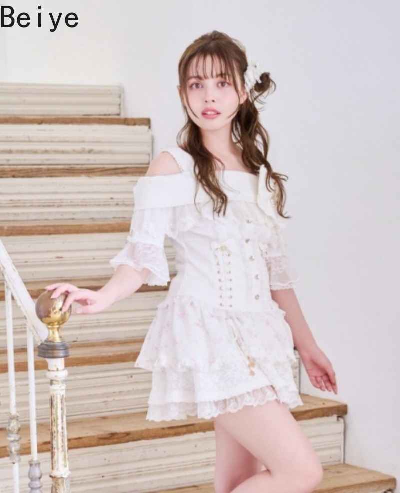 日本のロリータオフショルダーシャツ、女性用ビッグボウハートラ - Blouse Off Shoulder のレビューと価格