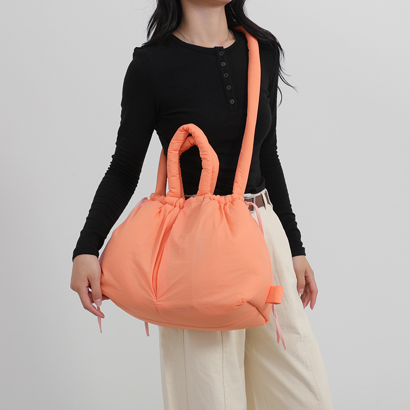 女性用パッド入りジャケットバッグ,シングルショルダートートバ - Tote Bag Beach のレビューと価格